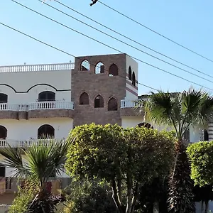 Bella Vista And Luxor