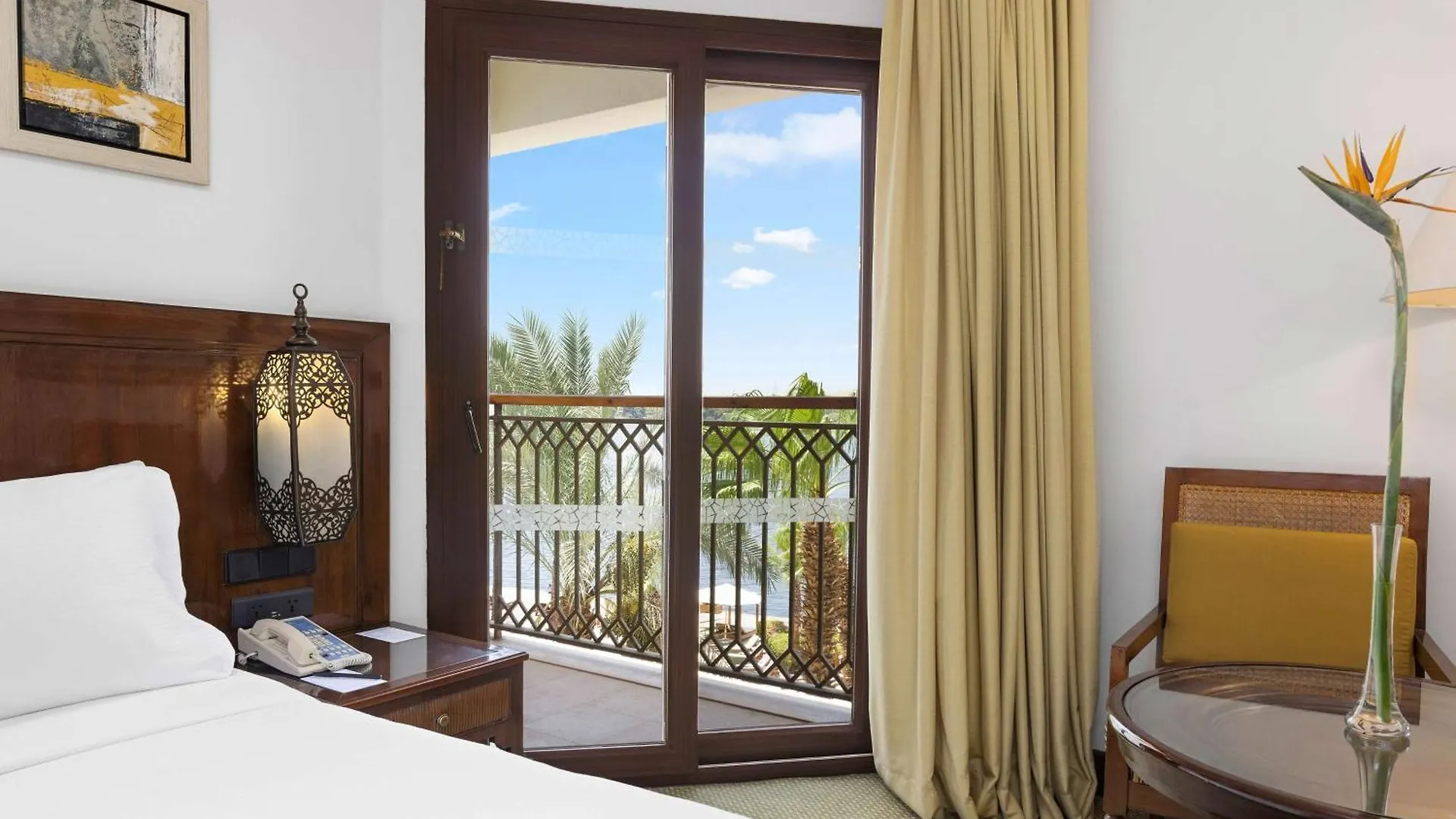 Hilton Luxor Resort & Spa
